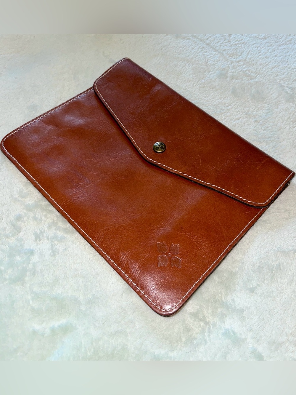 NWOT Patricia Nash Italian Leather Pouch/Clutch - Brown